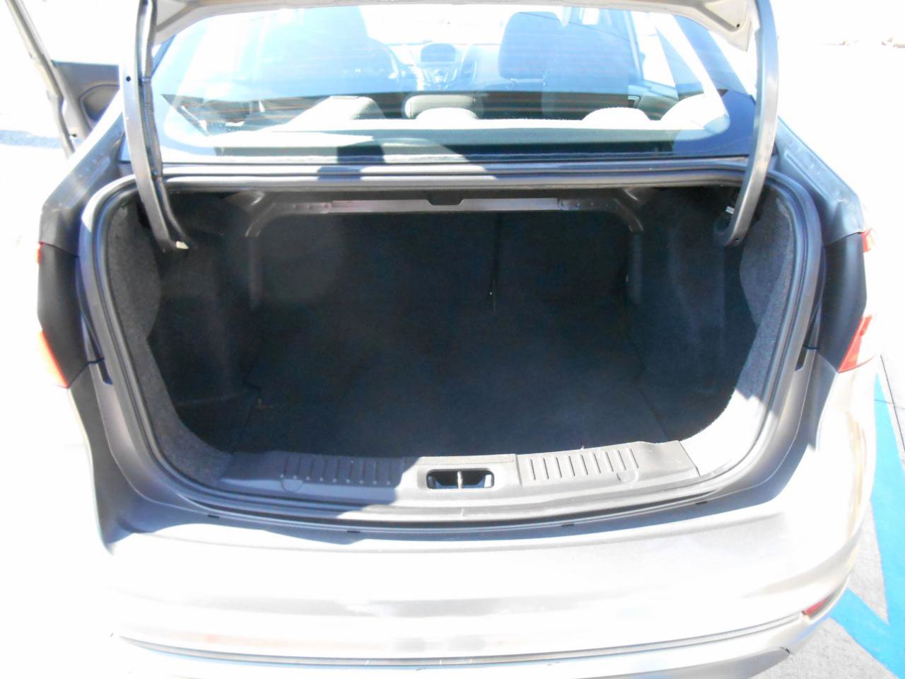 Used 2014 Ford Fiesta SE FWD image 12