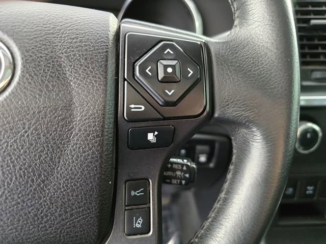 Used 2021 Toyota Sequoia TRD Pro AWD/4WD image 31