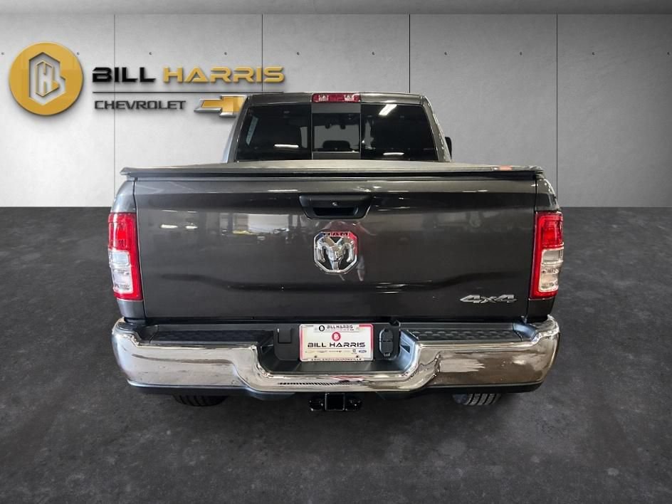 Used 2024 RAM 3500 Tradesman w/ Chrome Appearance Group AWD/4WD image 11
