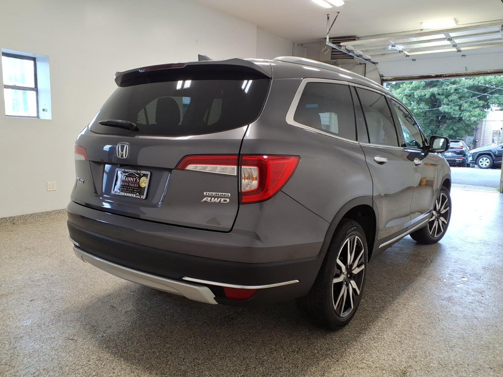 Used 2019 Honda Pilot AWD Touring image 4