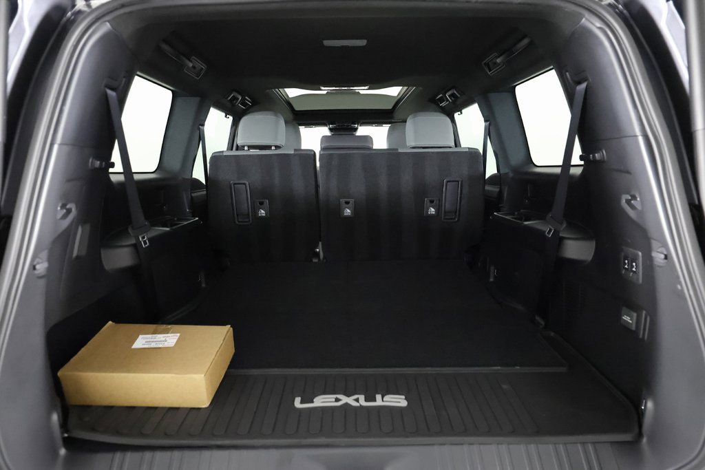Used 2025 Lexus GX 550 image 15