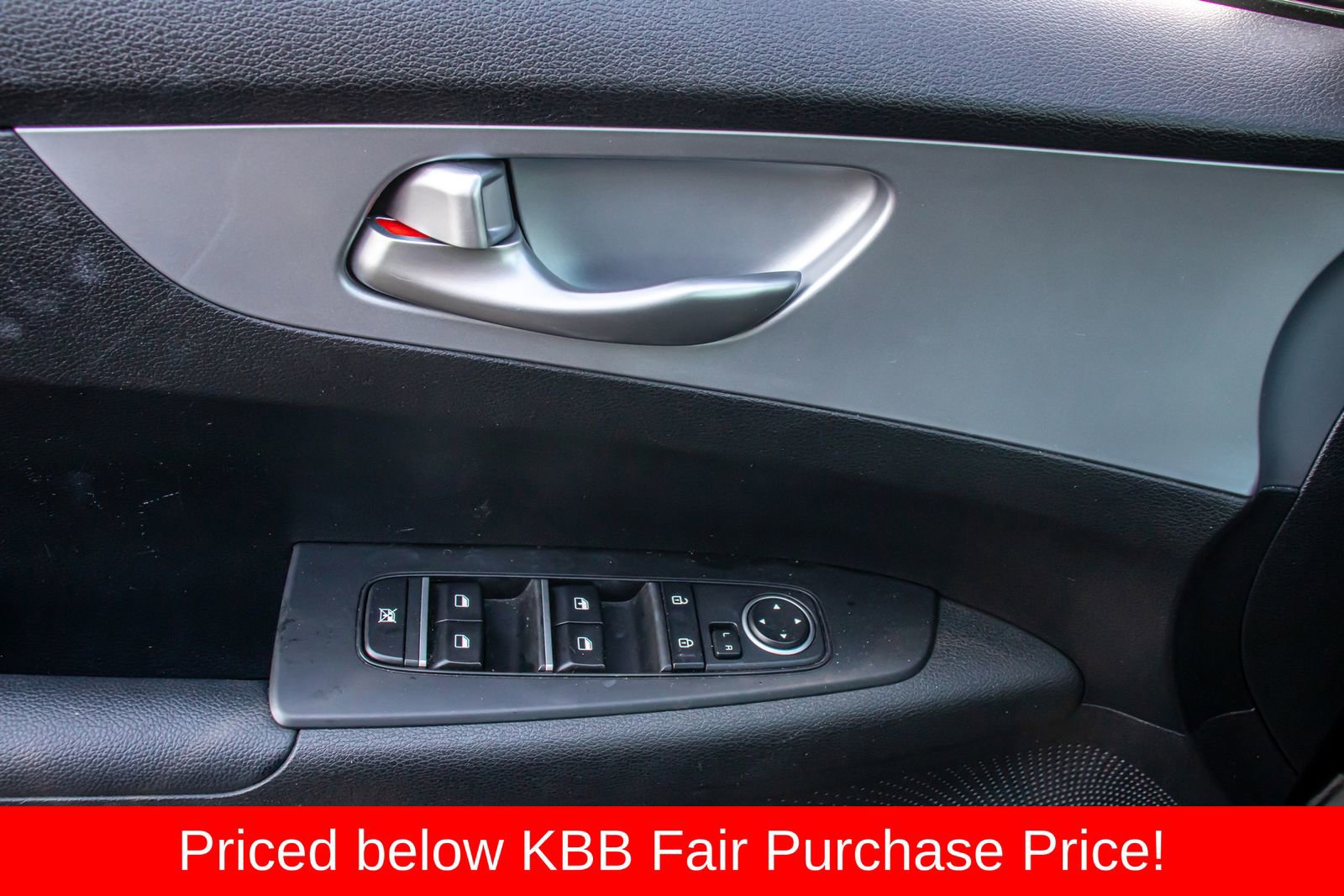 Used 2024 Kia Forte LXS FWD image 21