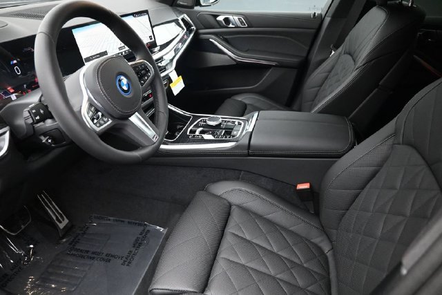 New 2026 BMW X5 xDrive50e w/ M Sport Package AWD/4WD image 20