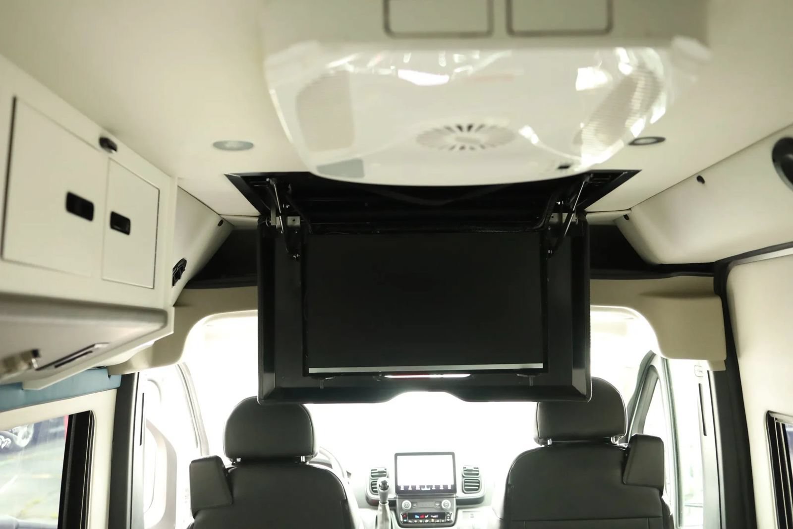 Used 2024 RAM ProMaster 3500 w/ Leather Interior Group FWD image 38