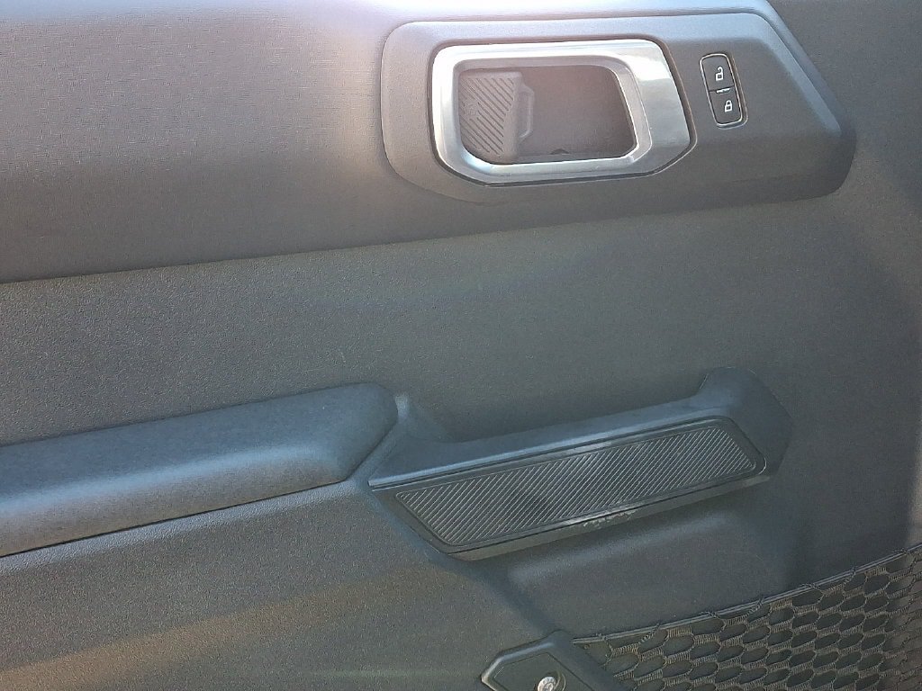 Certified 2025 Ford Bronco Badlands AWD/4WD image 13