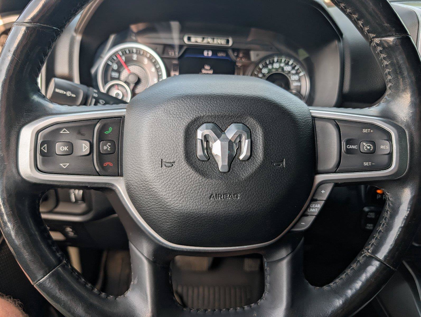 Used 2020 RAM 1500 Big Horn AWD/4WD image 23