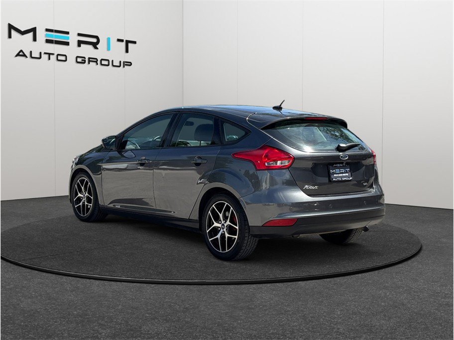 Used 2017 Ford Focus SEL FWD image 7