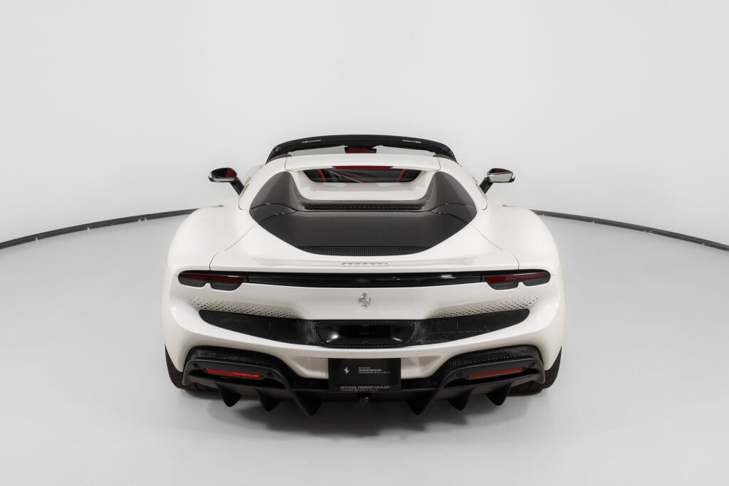 Used 2025 Ferrari 296 GTS RWD image 7