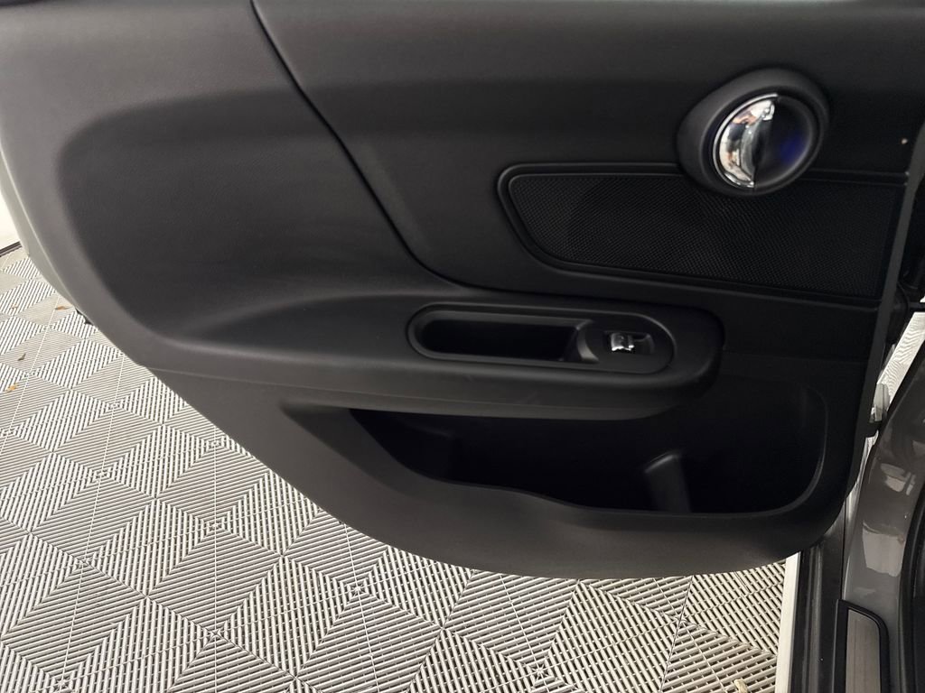 Used 2020 MINI Cooper Countryman FWD image 10