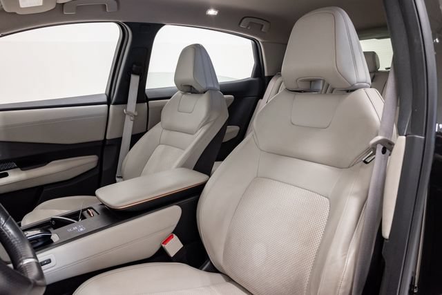 Used 2023 Nissan Ariya FWD image 11