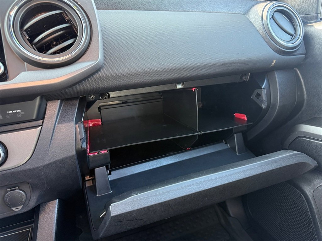 Used 2020 Toyota Tacoma SR5 image 23