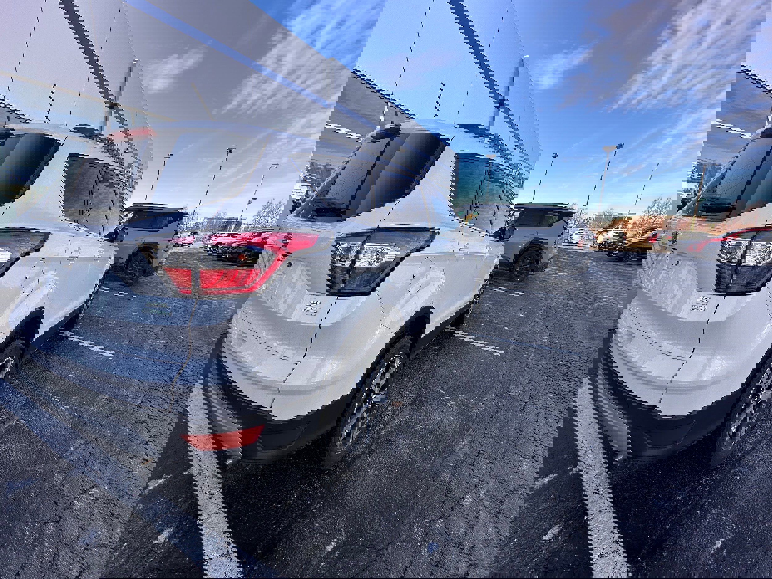 Used 2018 Ford Escape SEL image 4