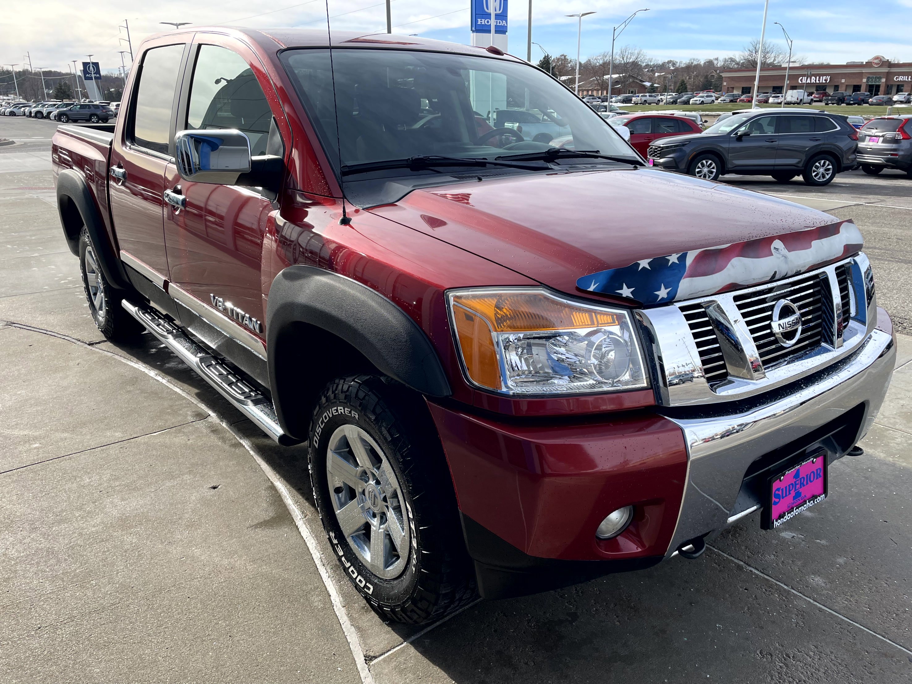 Used 2015 Nissan Titan SV w/ SV Value Truck Package image 4