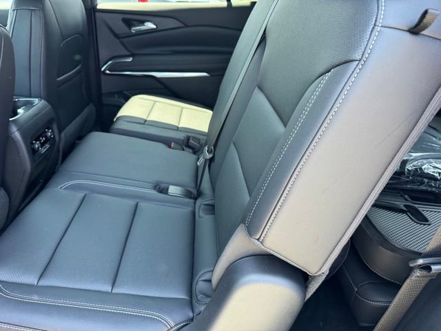 New 2026 Chevrolet Traverse LT w/ LPO, Floor Liner Package FWD image 9