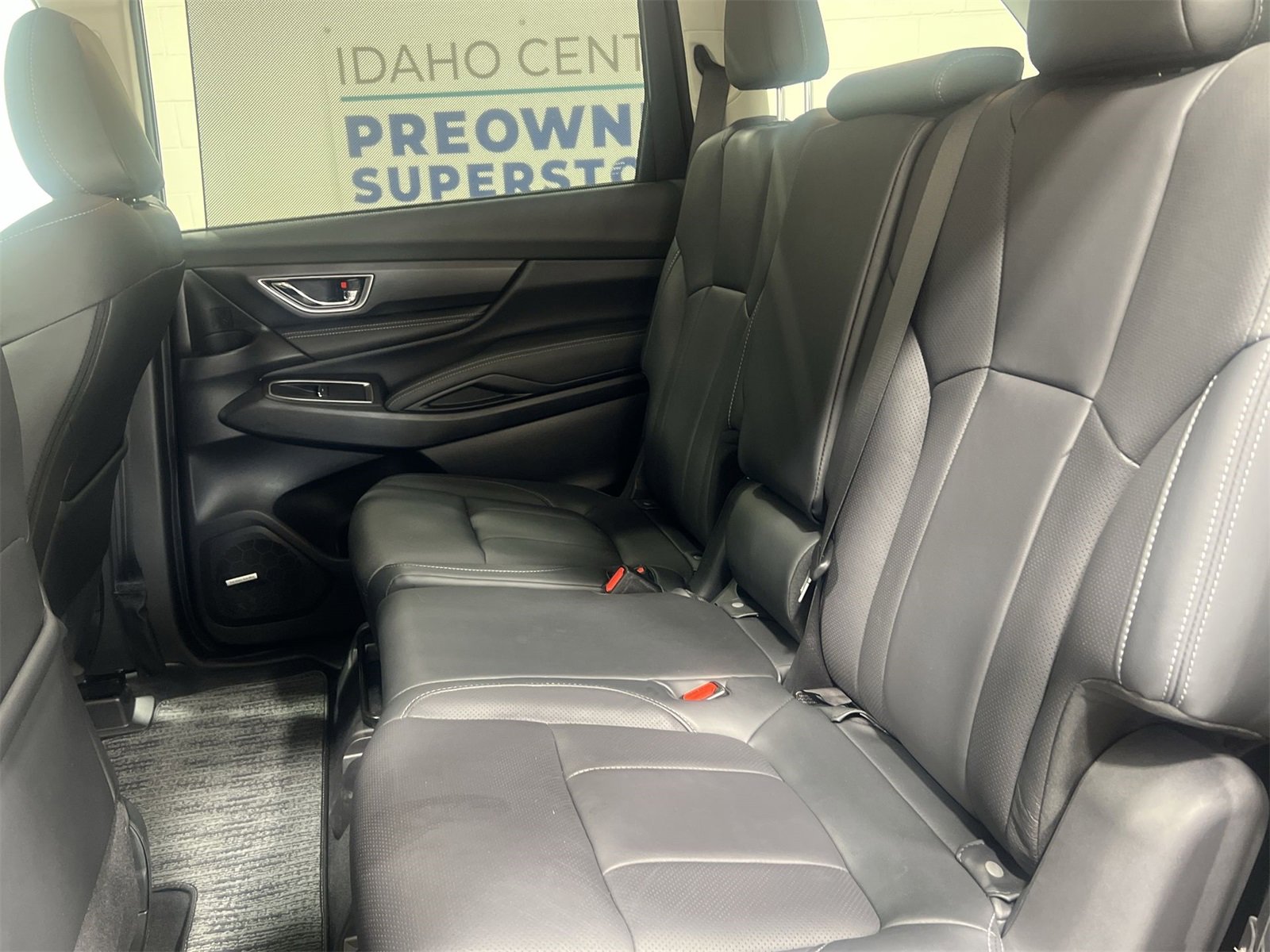 Certified 2024 Subaru Ascent Limited w/ Technology Package image 23