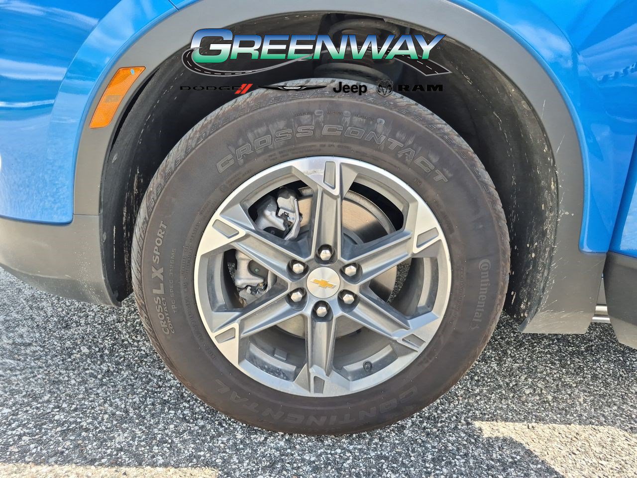 Used 2025 Chevrolet Blazer LT AWD/4WD image 29
