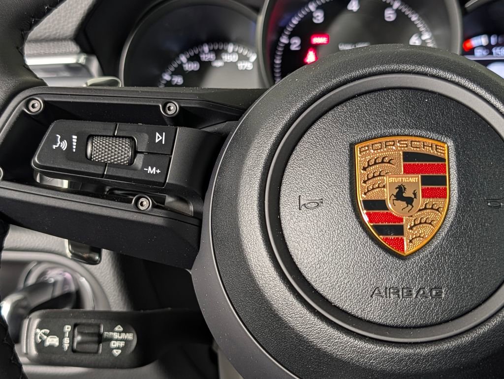 New 2026 Porsche Macan AWD/4WD image 37