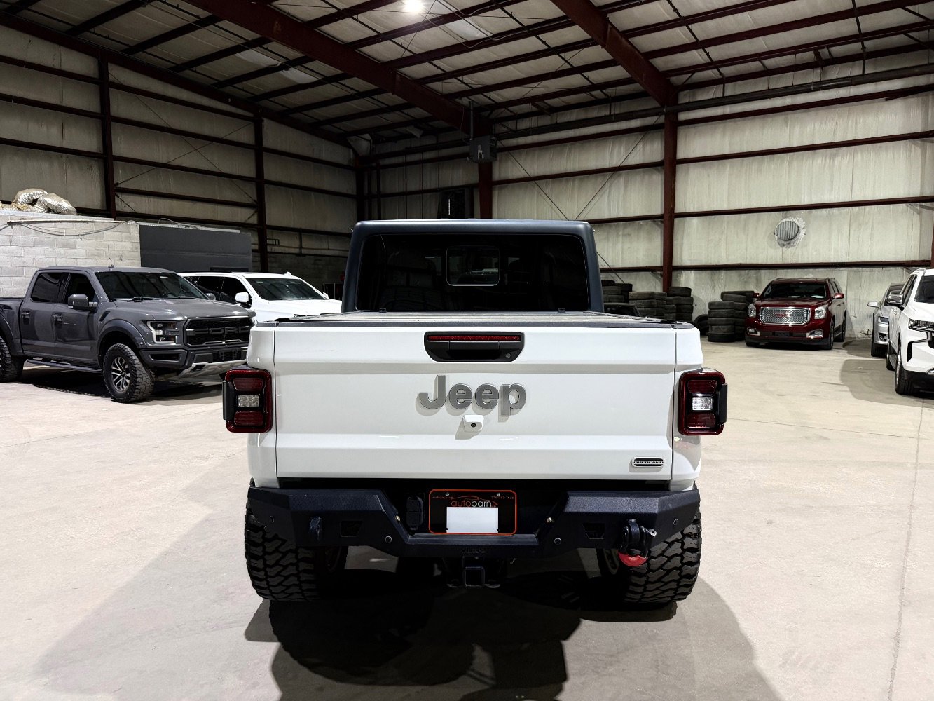 Used 2020 Jeep Gladiator Overland AWD/4WD image 6