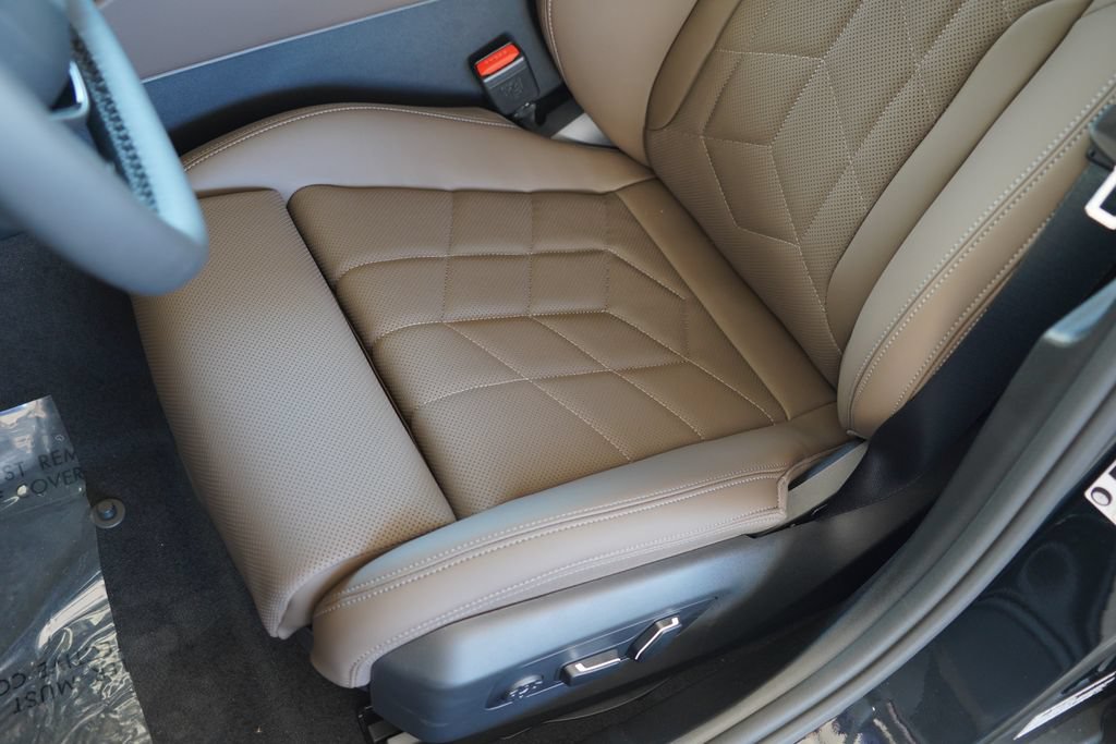 New 2027 BMW 530i w/ Premium Package RWD image 10