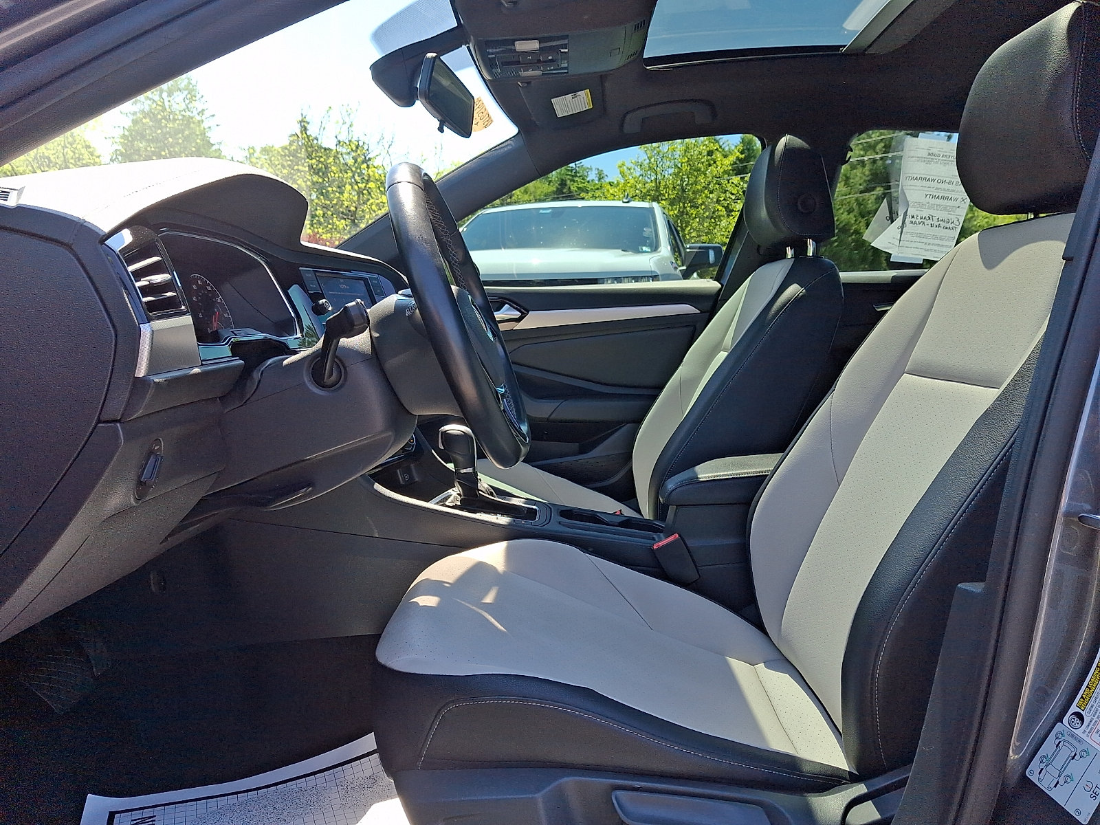 Used 2019 Volkswagen Jetta R-Line FWD image 13