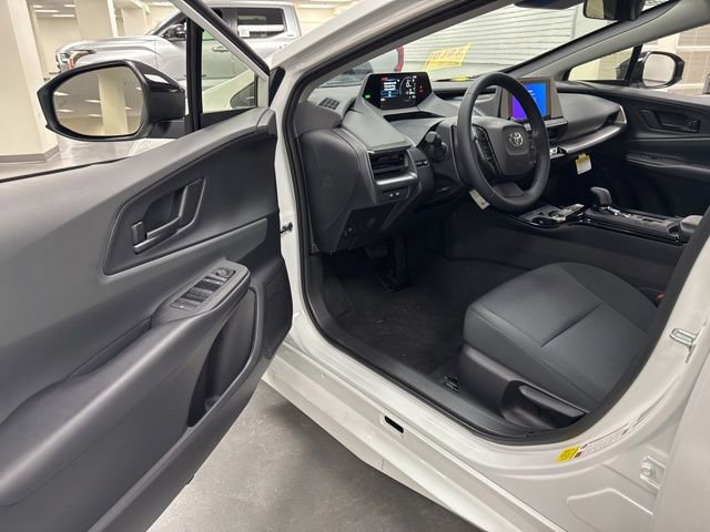 New 2026 Toyota Prius LE image 24