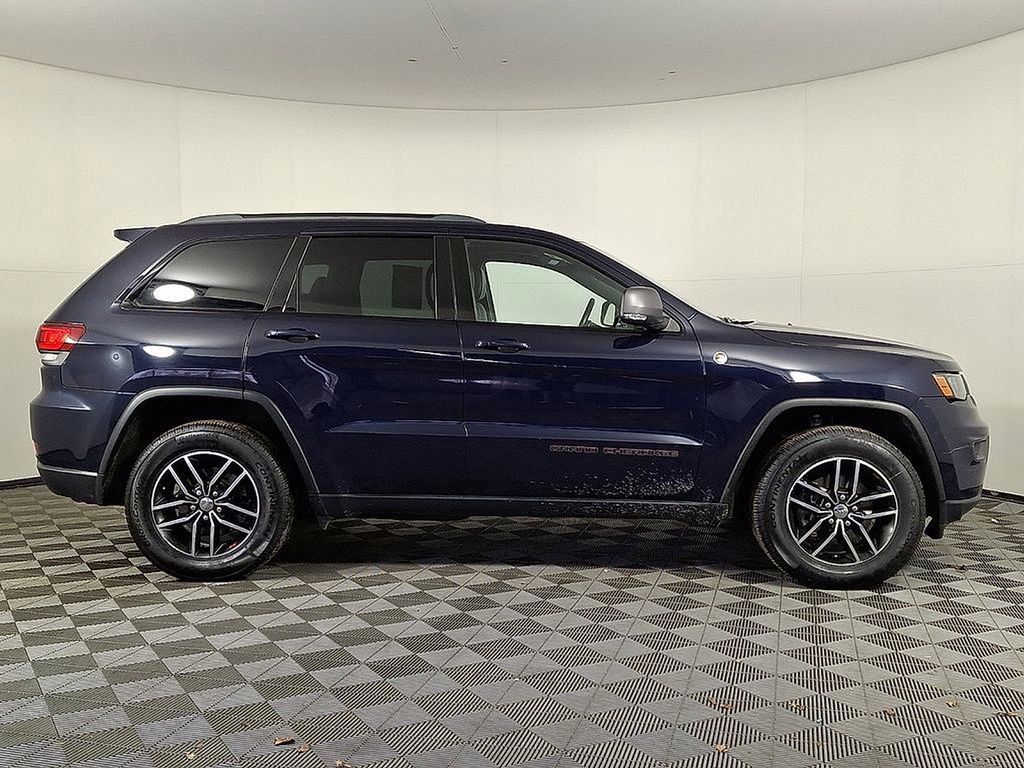 Used 2018 Jeep Grand Cherokee Trailhawk image 10