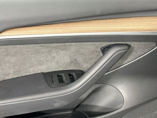 Used 2023 Tesla Model 3 Standard Range RWD image 21