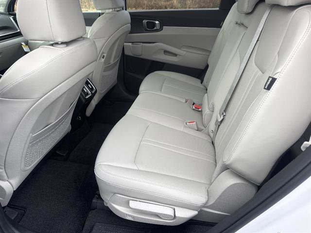 New 2026 Kia Sorento S image 17