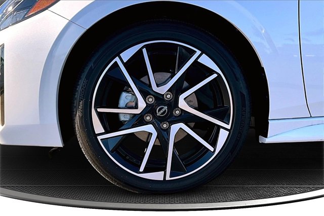 Certified 2025 Nissan Sentra SR image 32