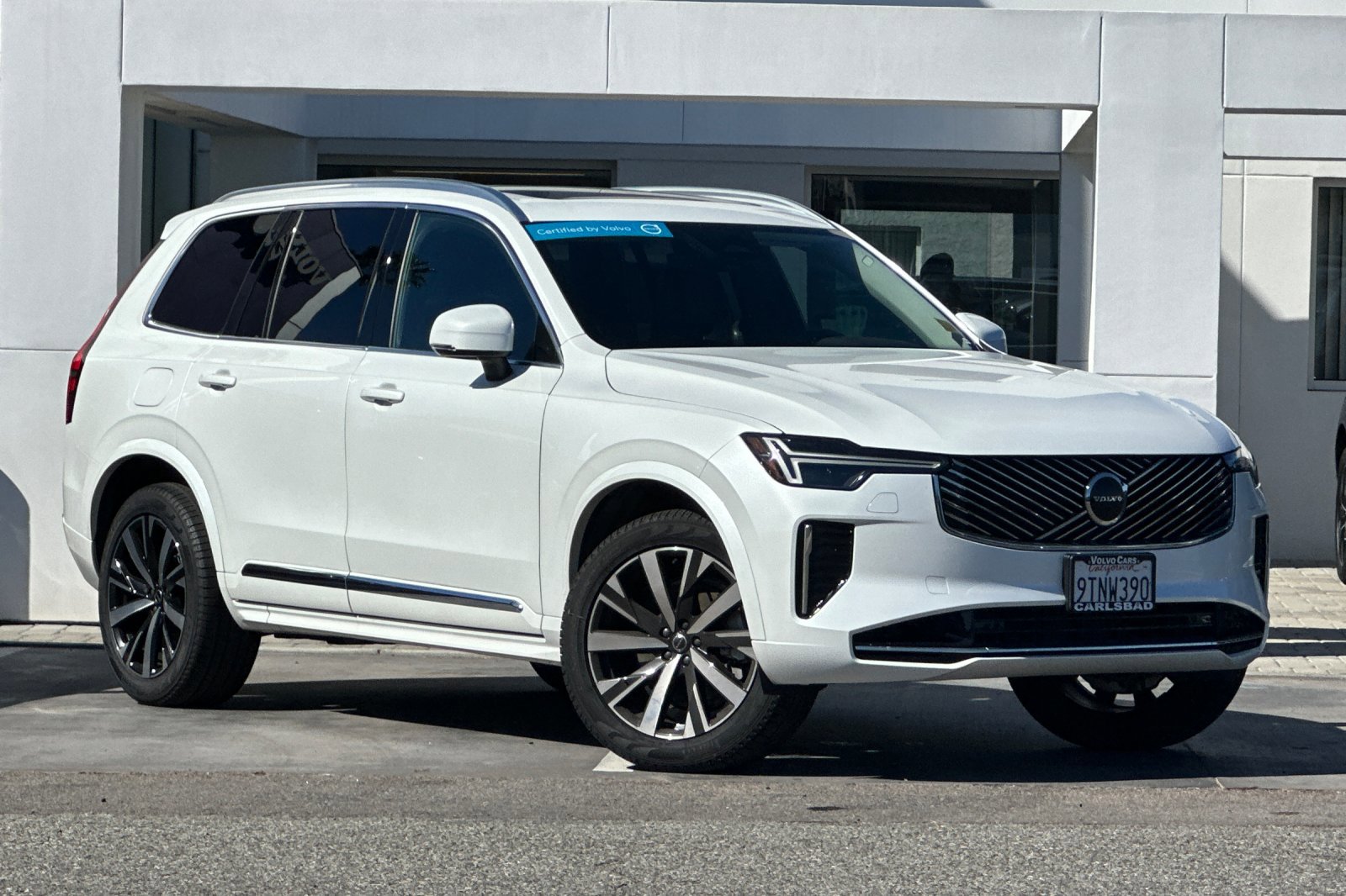 Certified 2025 Volvo XC90 B6 Core w/ Protection Package Premier image 2