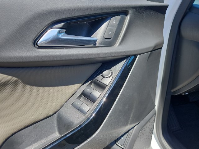 Used 2025 Chevrolet Equinox LT w/ Convenience Package II FWD image 18