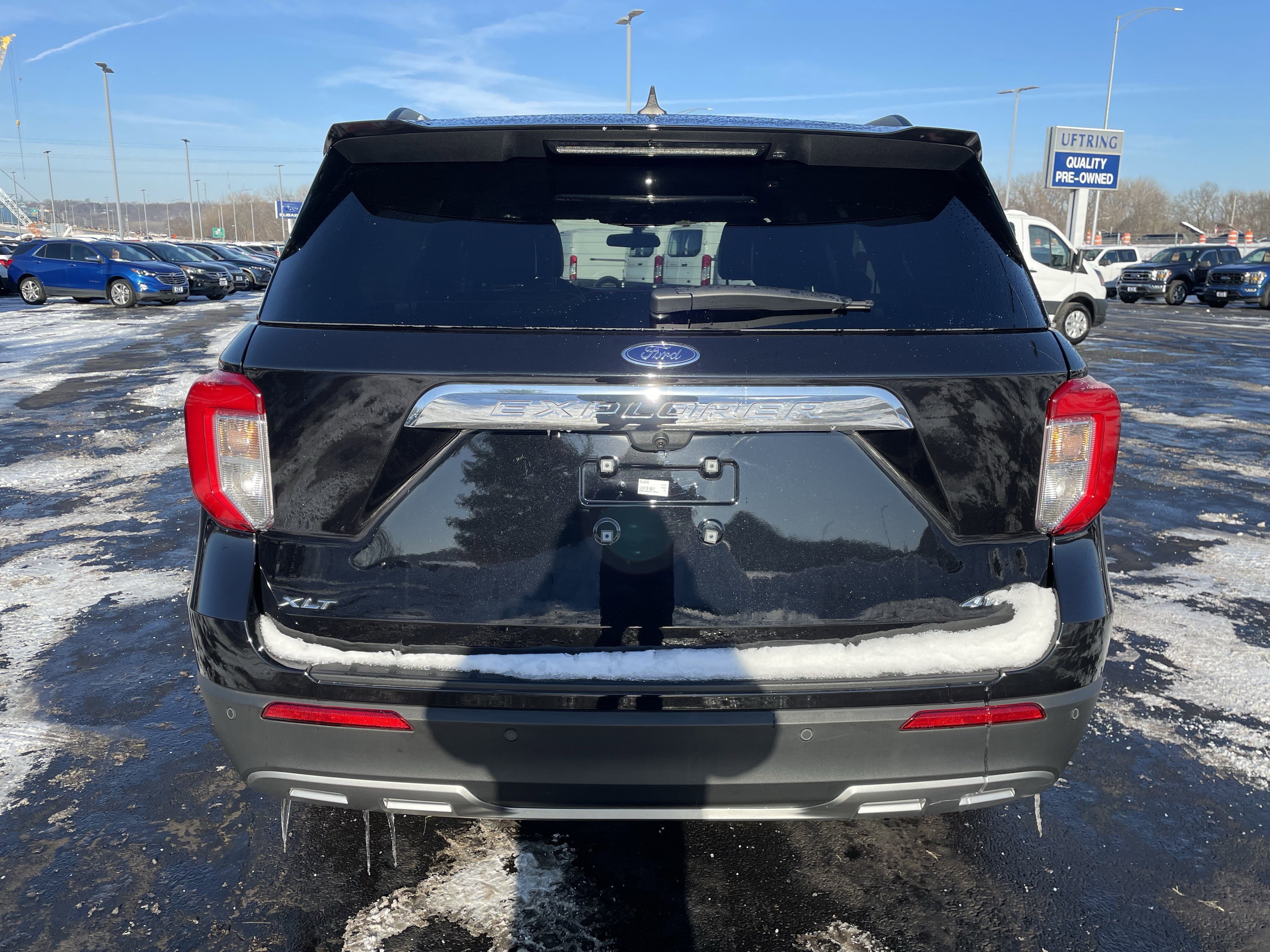 Used 2023 Ford Explorer XLT w/ Equipment Group 202A image 4