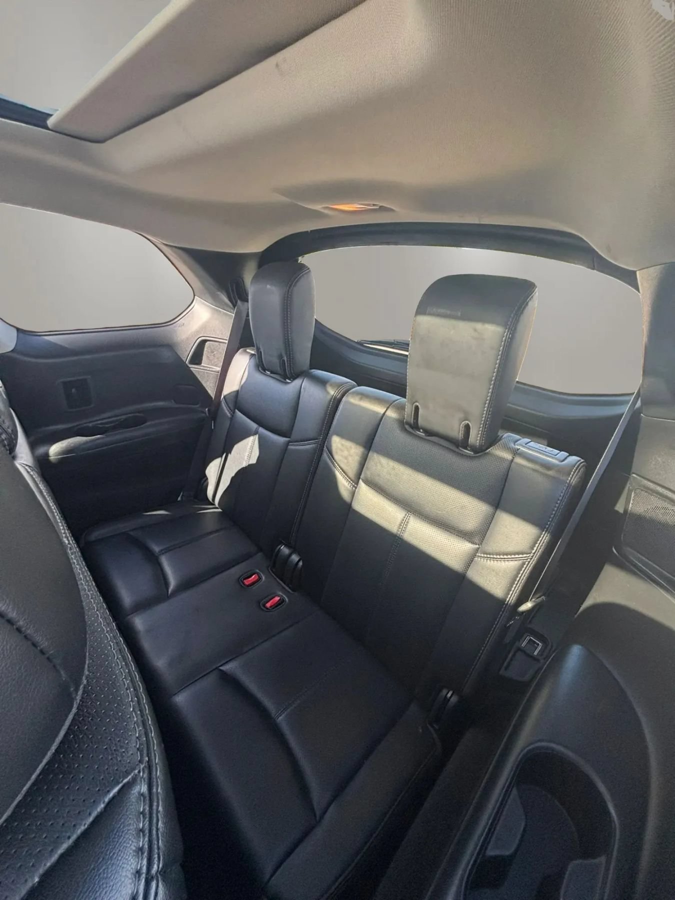 Used 2019 Nissan Pathfinder Platinum AWD/4WD image 24
