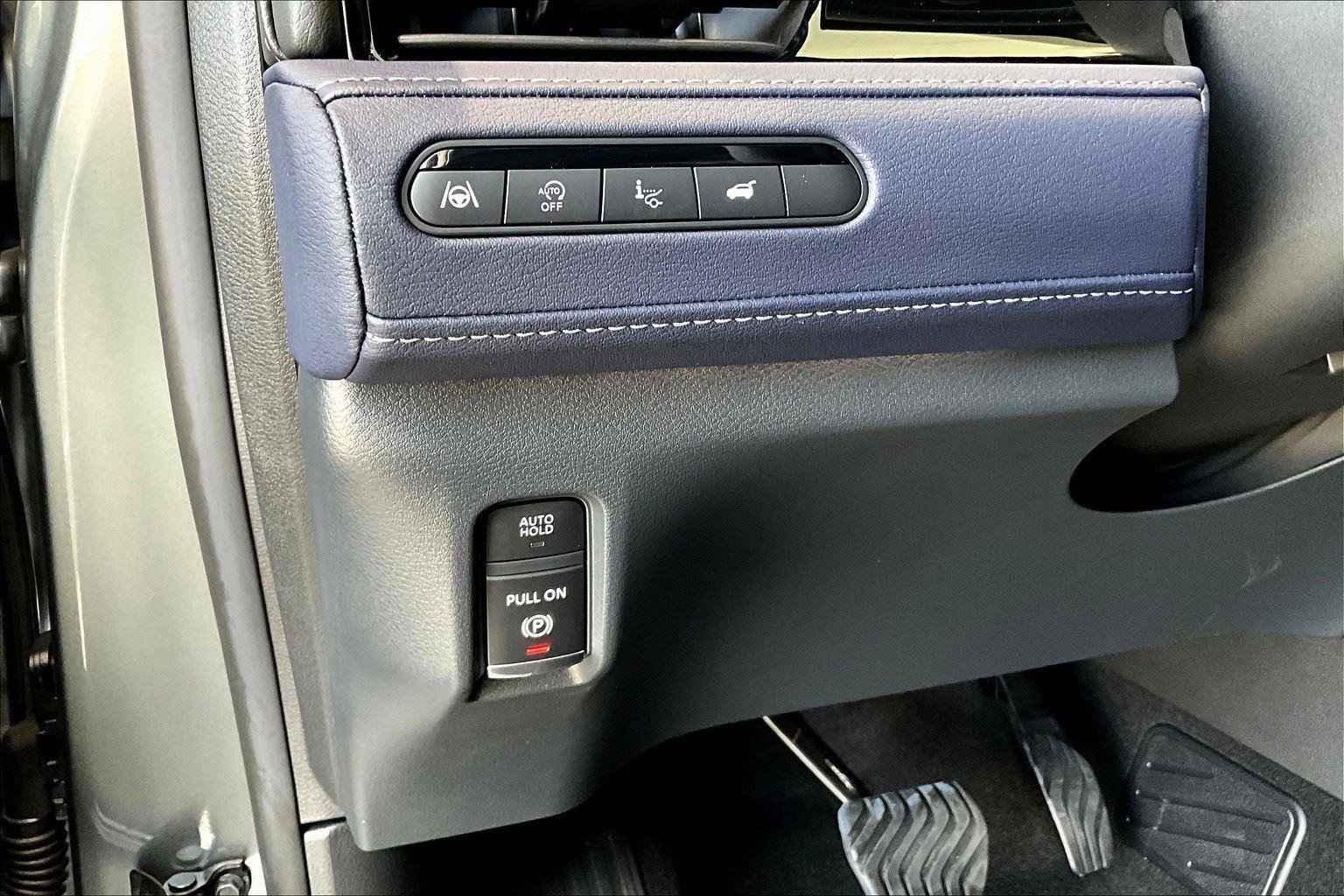 New 2026 INFINITI QX80 4WD image 30