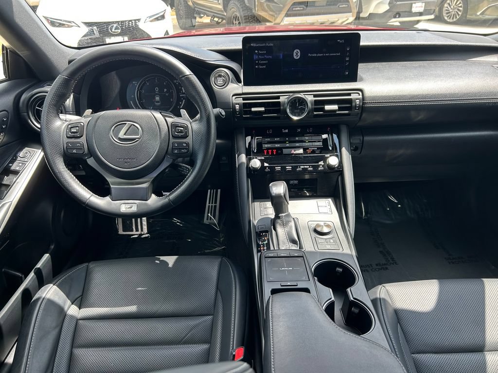 Used 2023 Lexus IS 500 RWD image 17