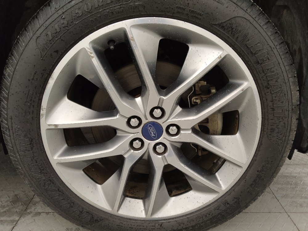 Used 2015 Ford Edge Titanium w/ Equipment Group 302A FWD image 31