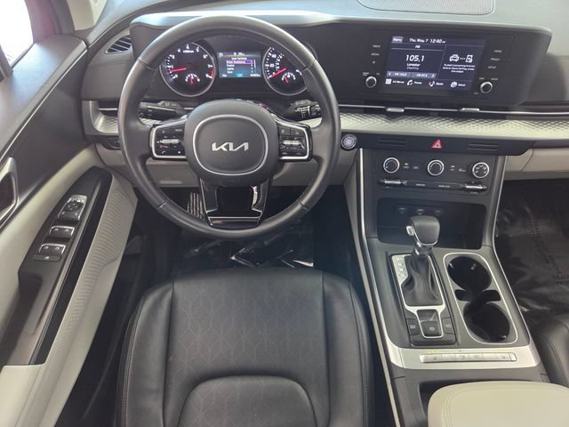 Used 2024 Kia Carnival LX FWD image 13