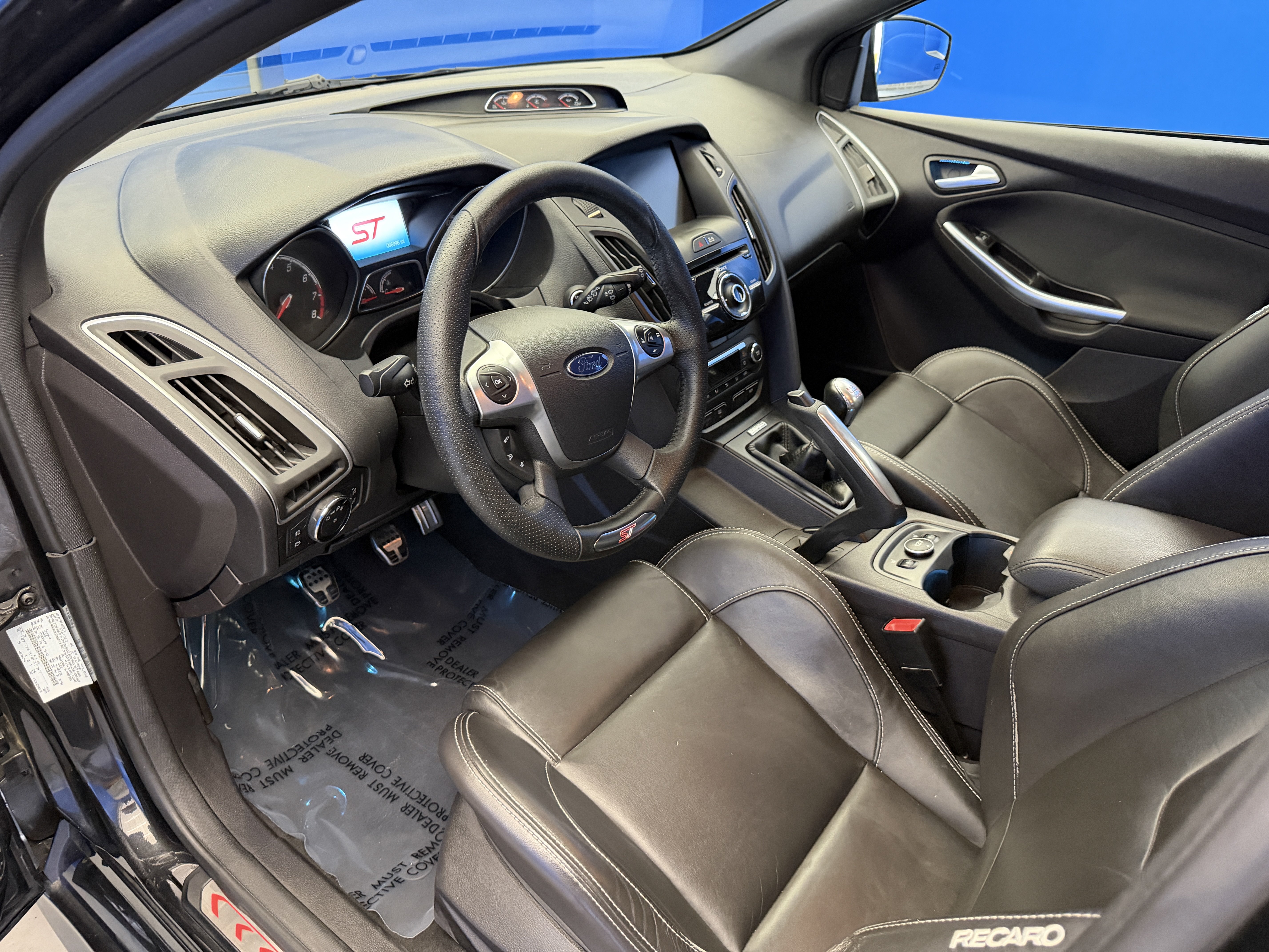 Used 2014 Ford Focus ST w/ Equipment Group 202A FWD image 8