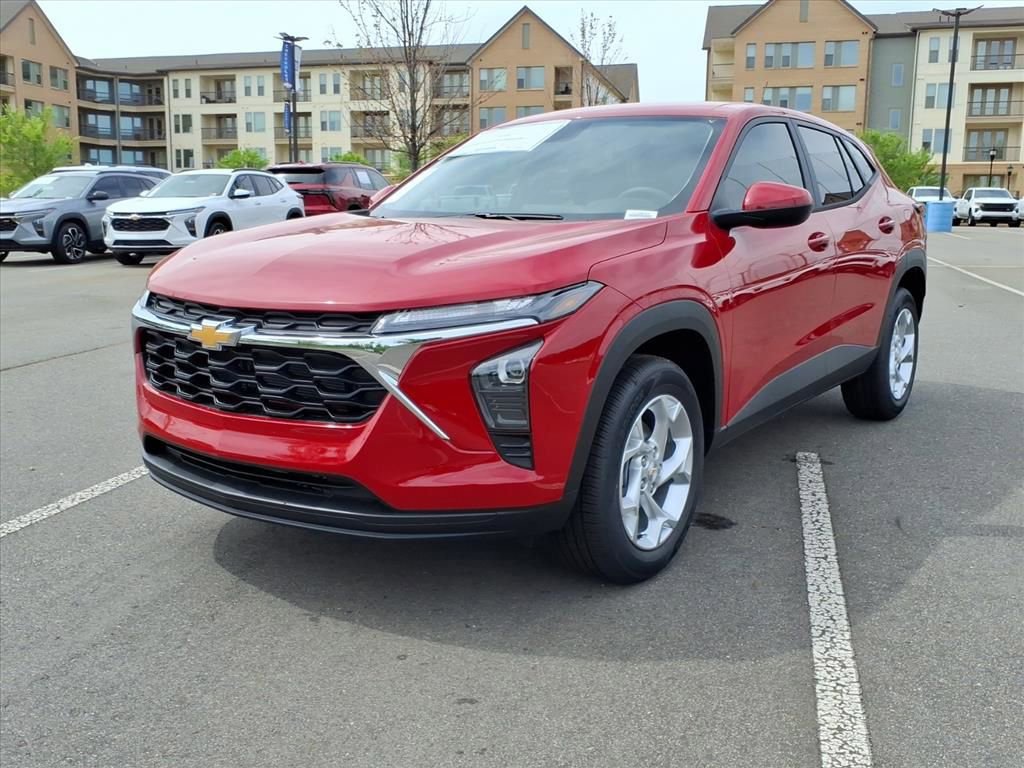 New 2026 Chevrolet Trax LS w/ LS Convenience Package FWD image 31