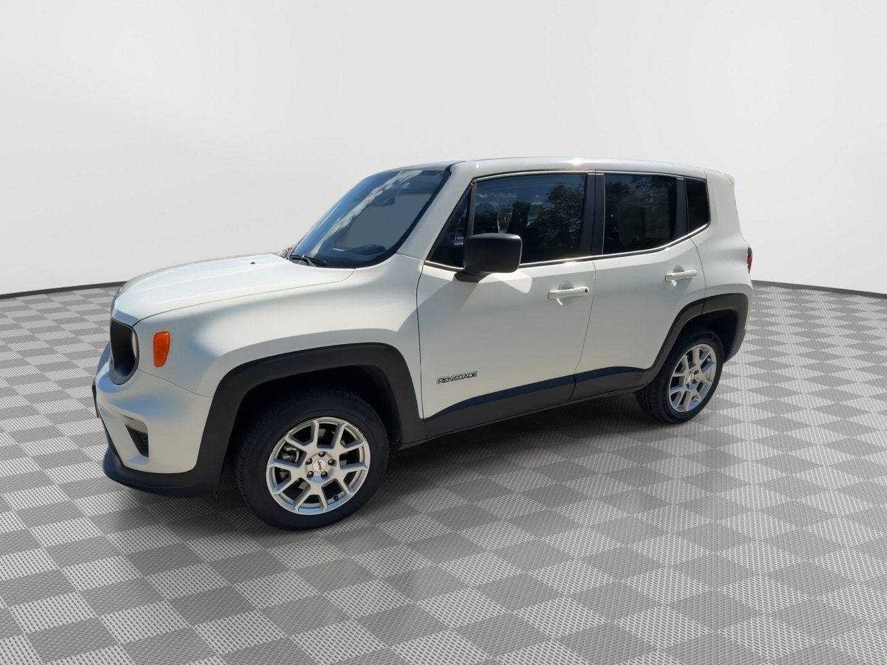 Used 2023 Jeep Renegade Latitude AWD/4WD image 4