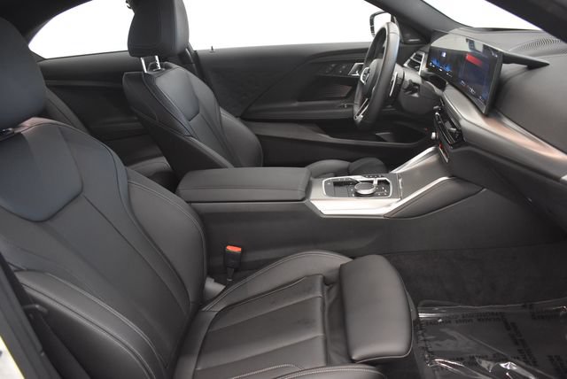 Used 2026 BMW M240i xDrive Coupe AWD/4WD image 19