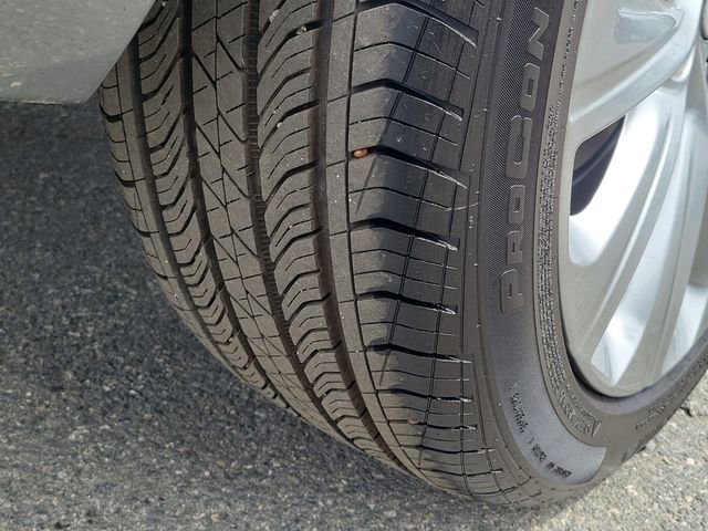 Used 2025 Buick Envista Avenir FWD image 30