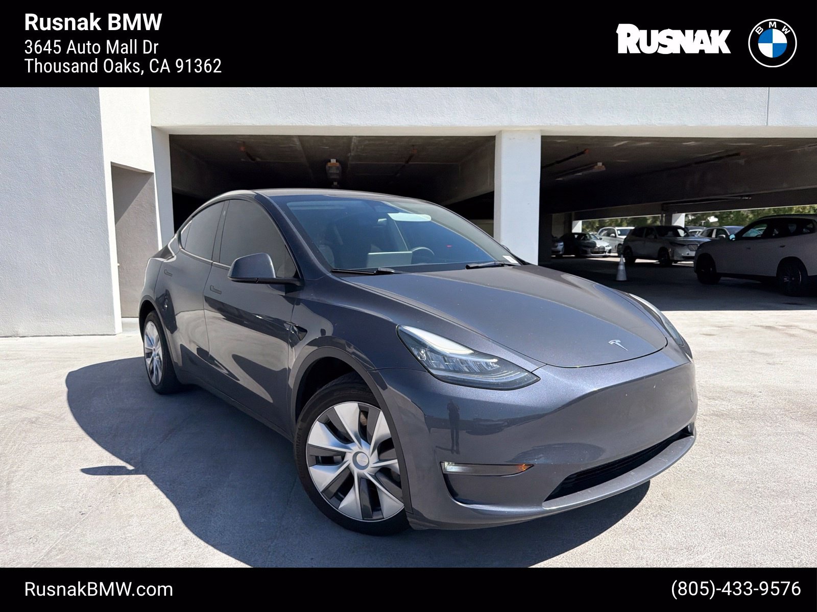 Used 2023 Tesla Model Y Long Range AWD/4WD image 1