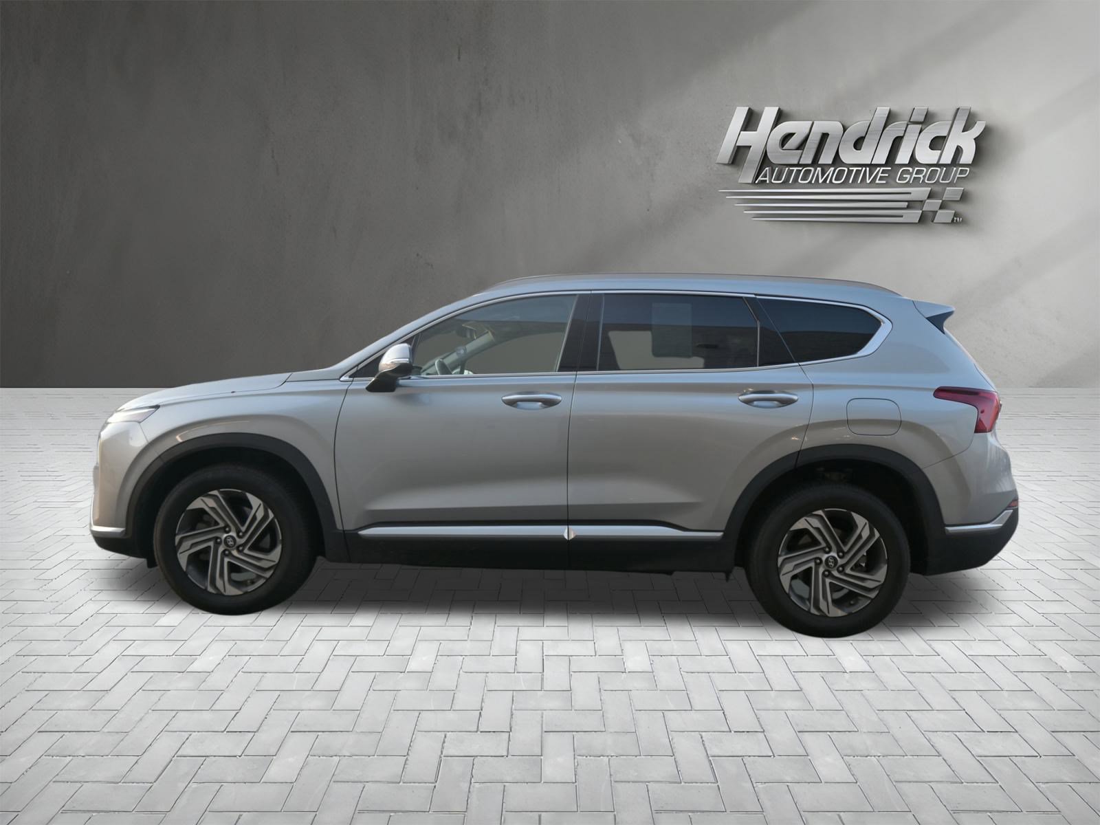 Used 2022 Hyundai Santa Fe SEL w/ Convenience + Premium Package image 6