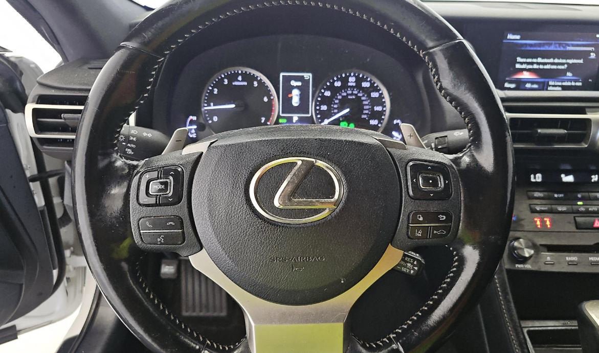 Used 2019 Lexus RC 300 RWD image 7