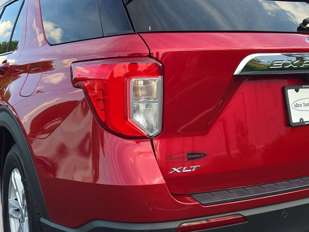 Used 2021 Ford Explorer XLT RWD image 9
