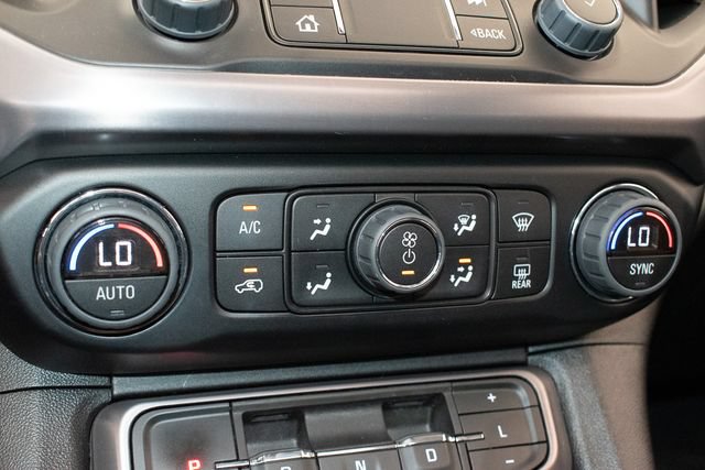 Used 2023 GMC Acadia AT4 w/ Trailering Package AWD/4WD image 34