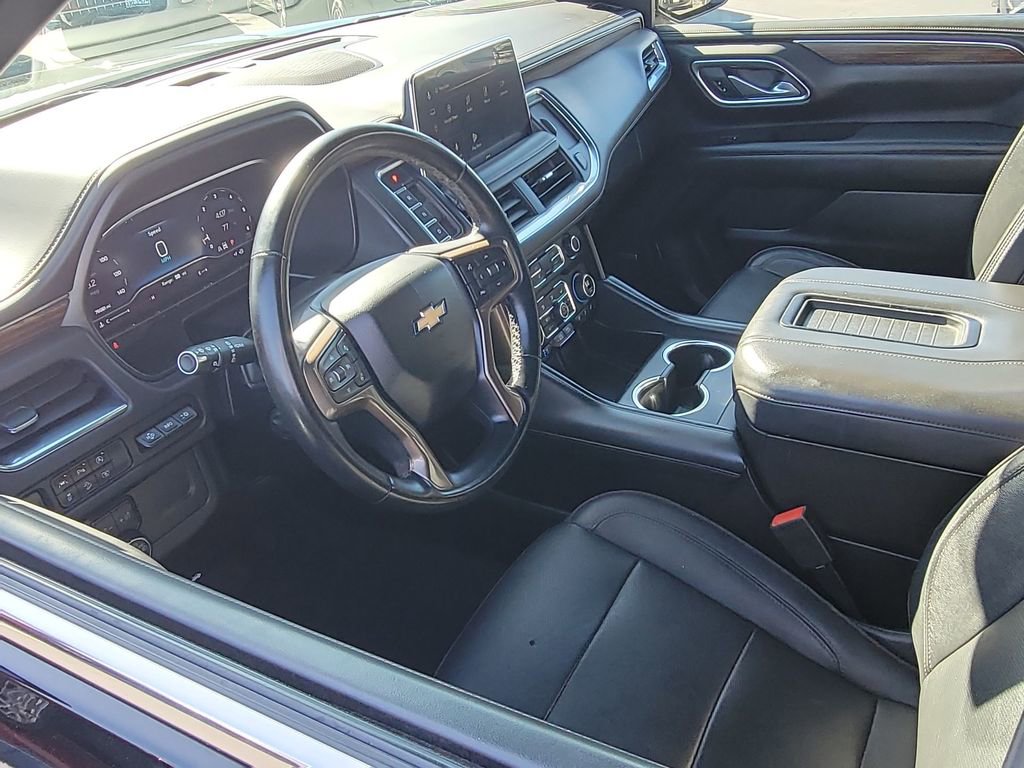 Used 2023 Chevrolet Suburban High Country image 10