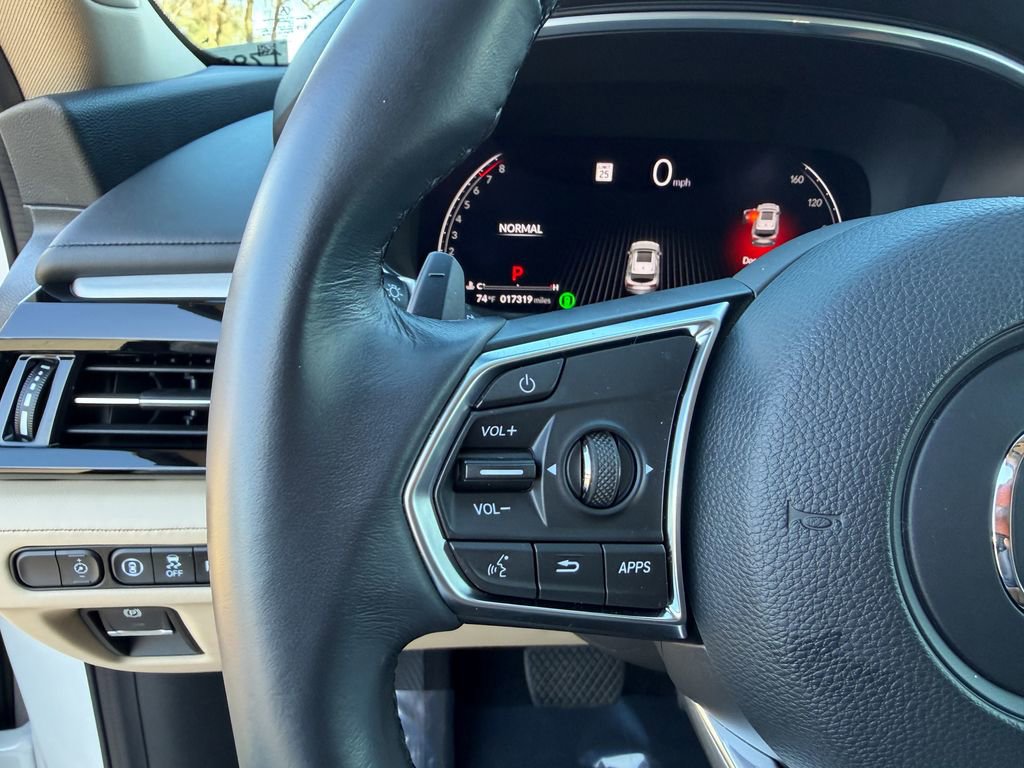 Certified 2023 Acura MDX FWD w/ Technology Package image 18