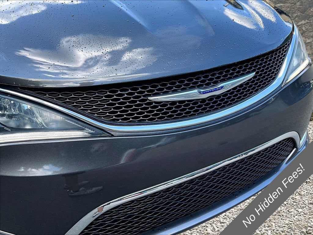 Used 2019 Chrysler Pacifica Limited FWD image 27